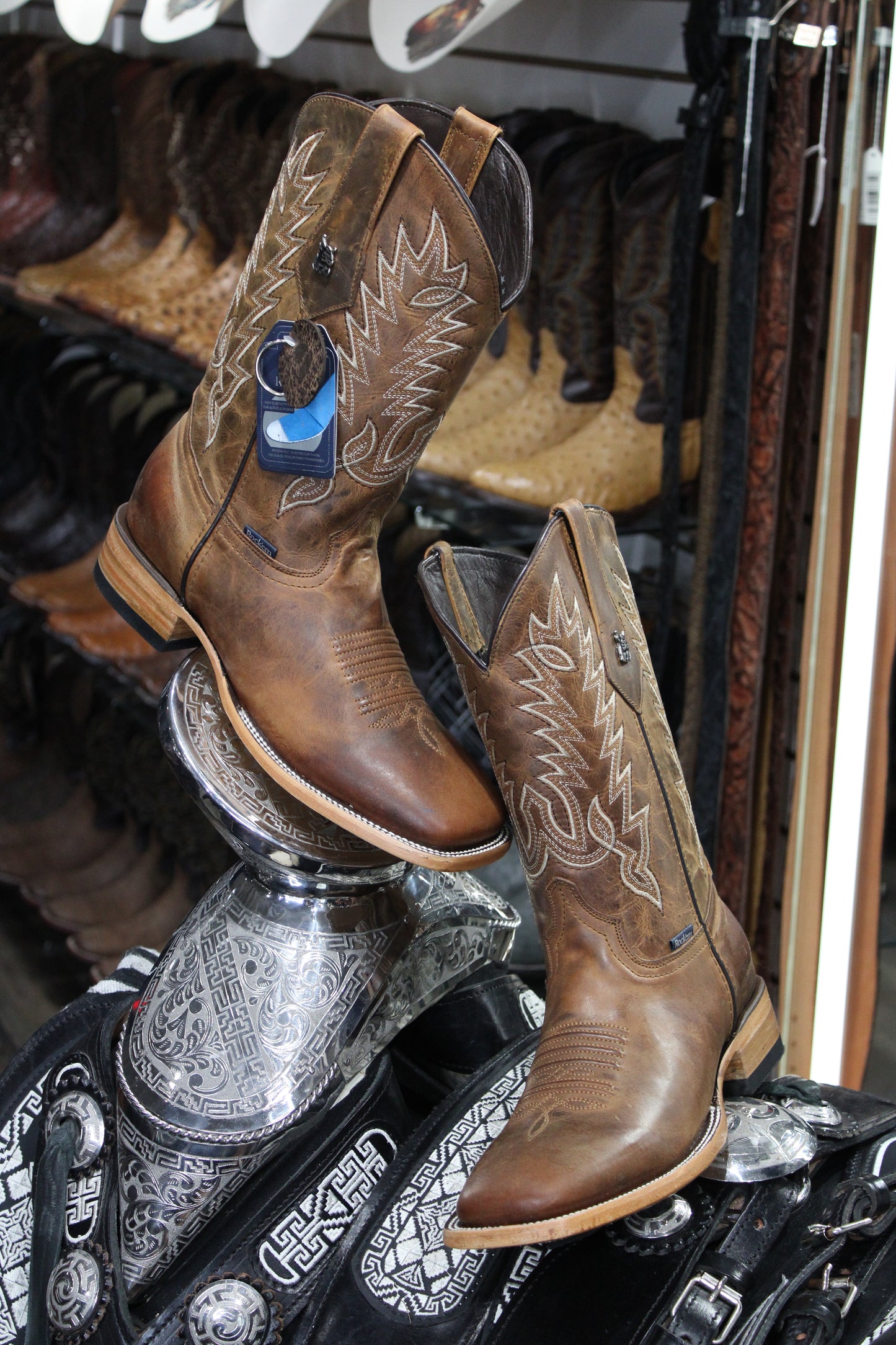 Palmitas Cedro Square Toe Cowboy Boot - Honey