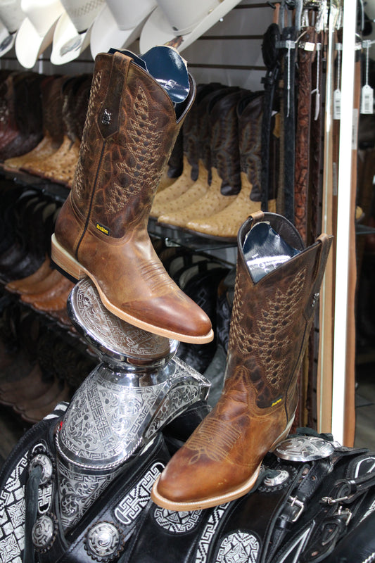 Palmitas Round Toe Cowboy Boot - Honey