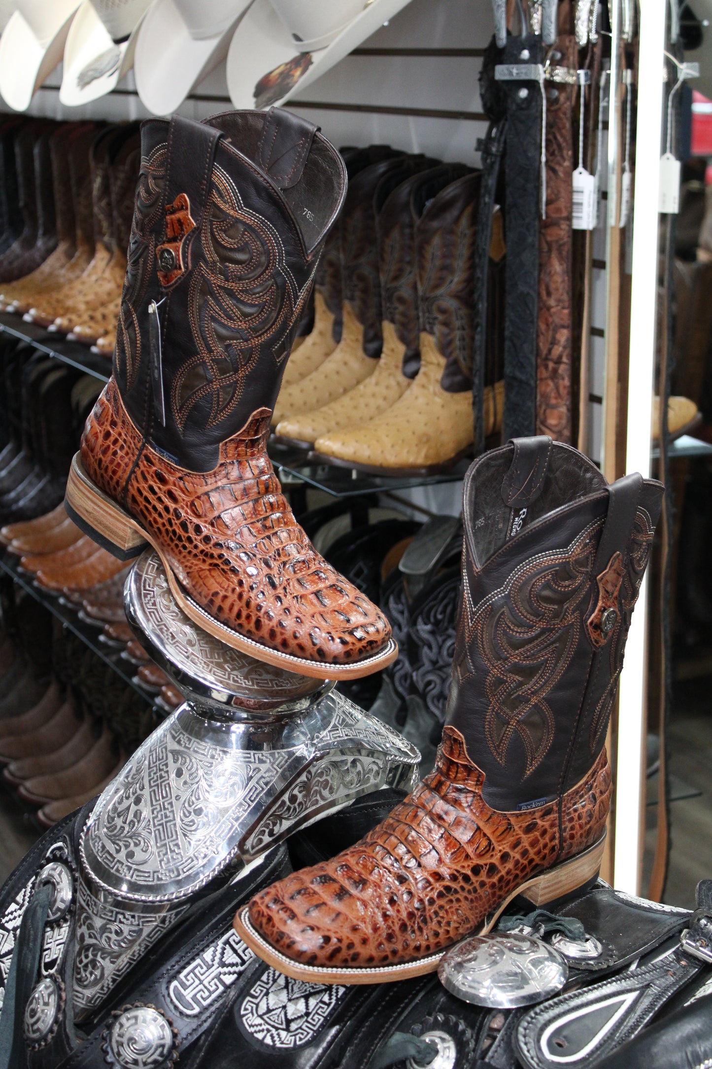 Fuscus Square Toe Cowboy Boot - Shedron