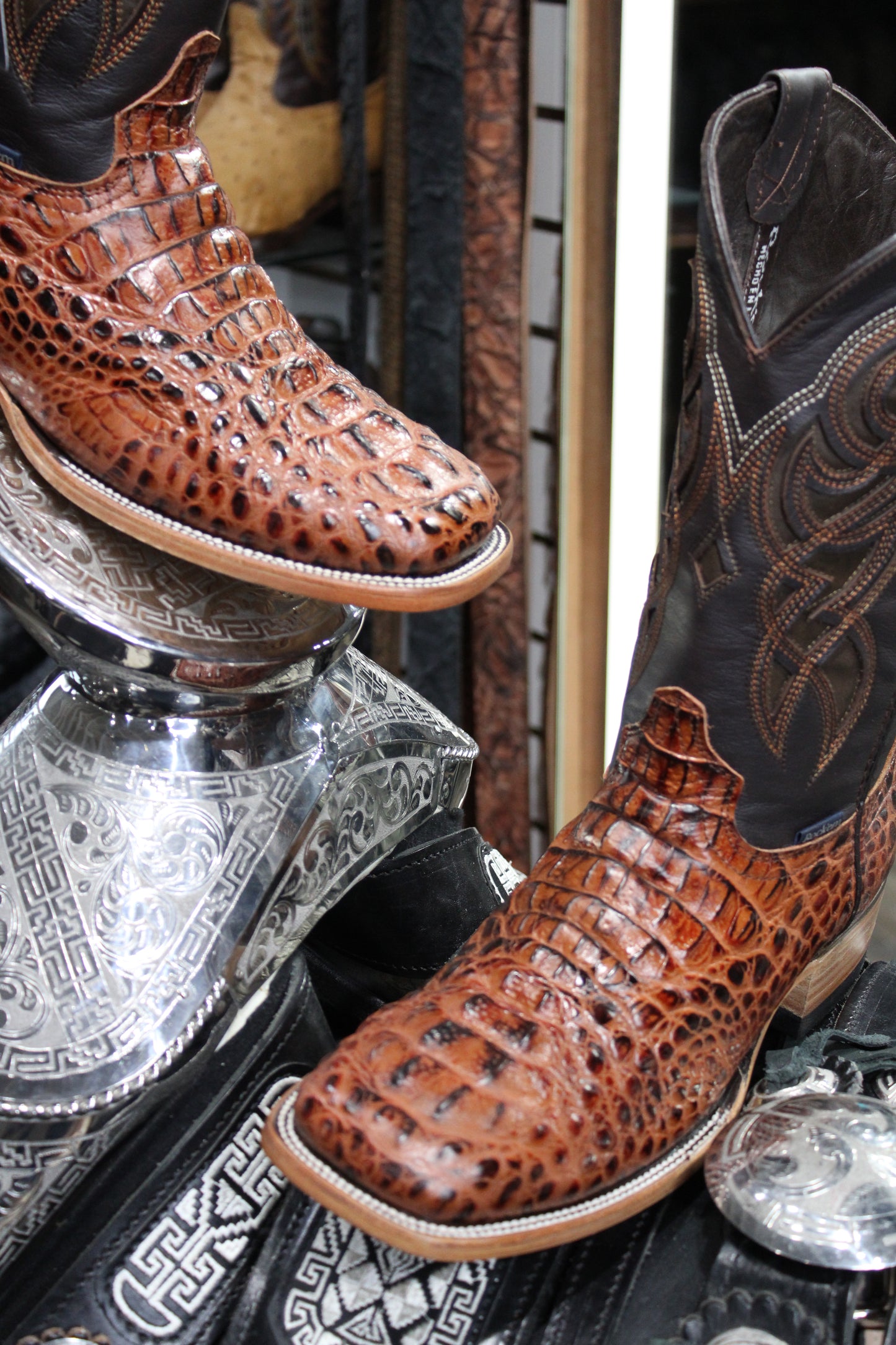 Fuscus Square Toe Cowboy Boot - Shedron