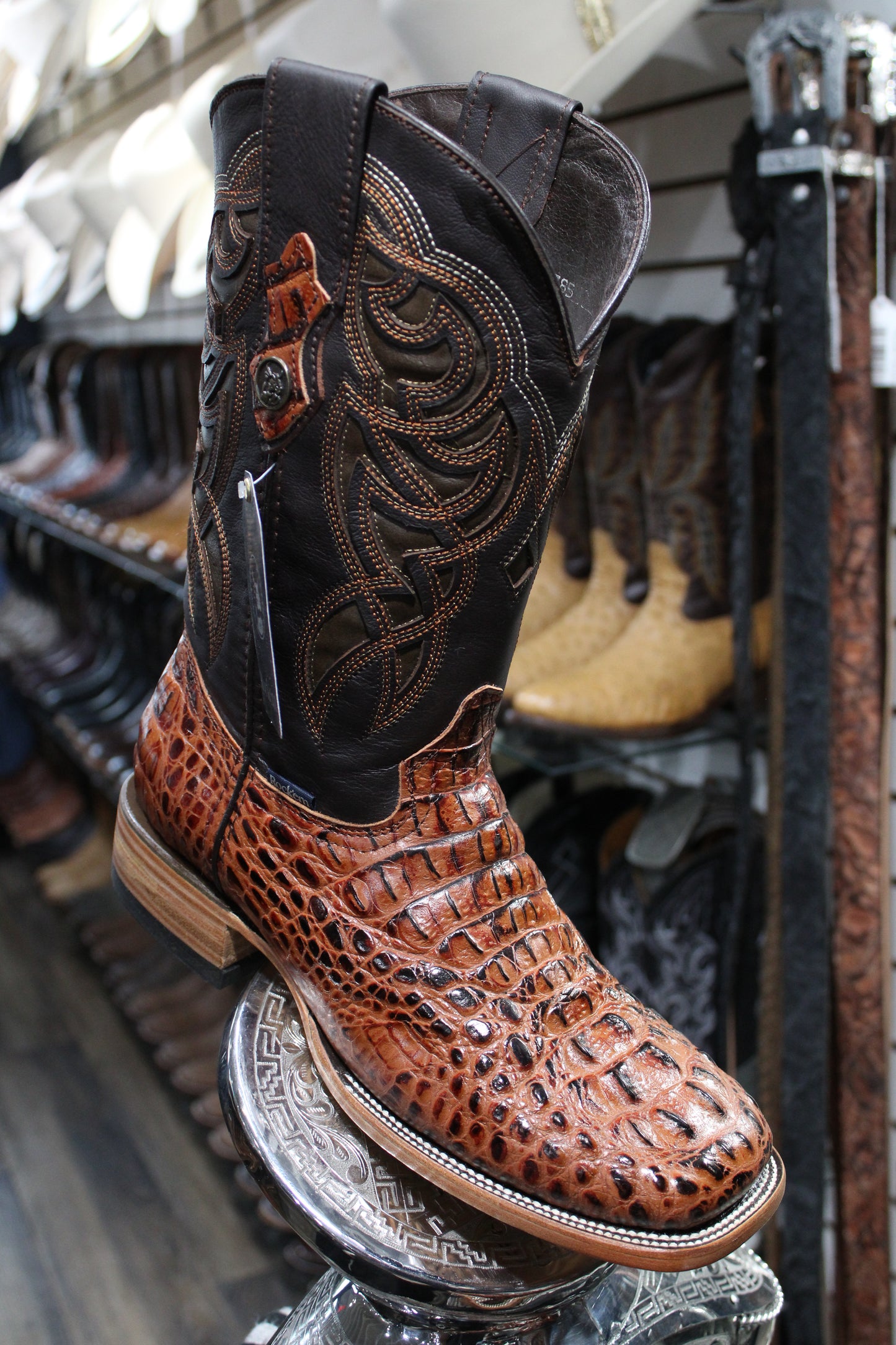 Fuscus Square Toe Cowboy Boot - Shedron