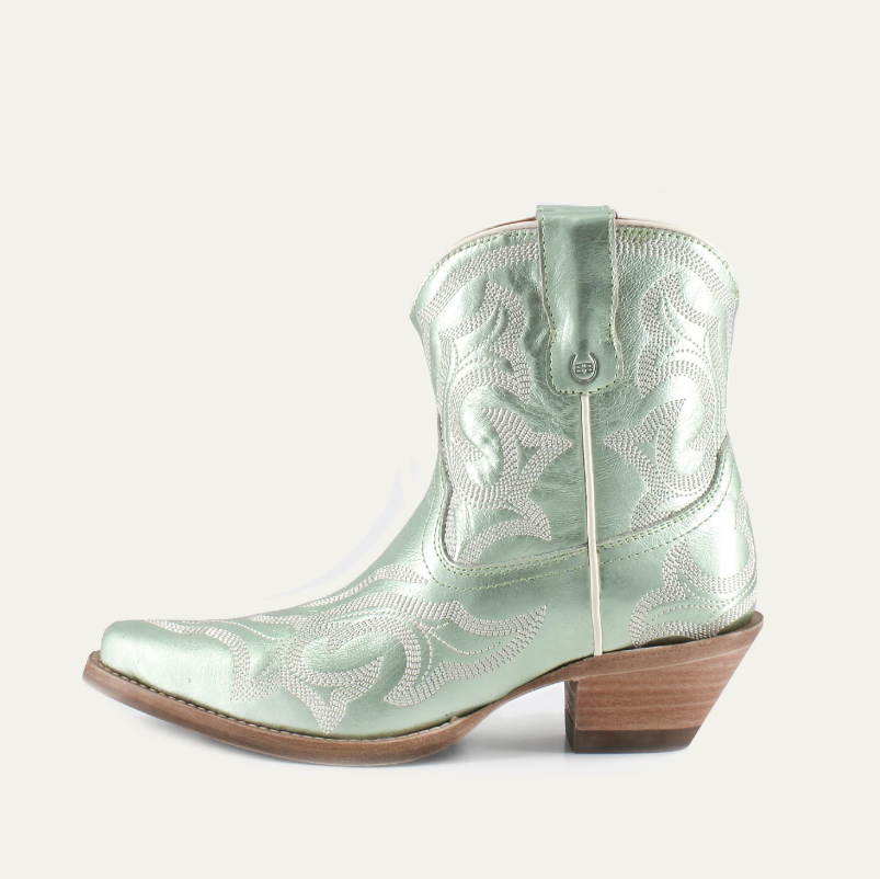 REGINA MINT
